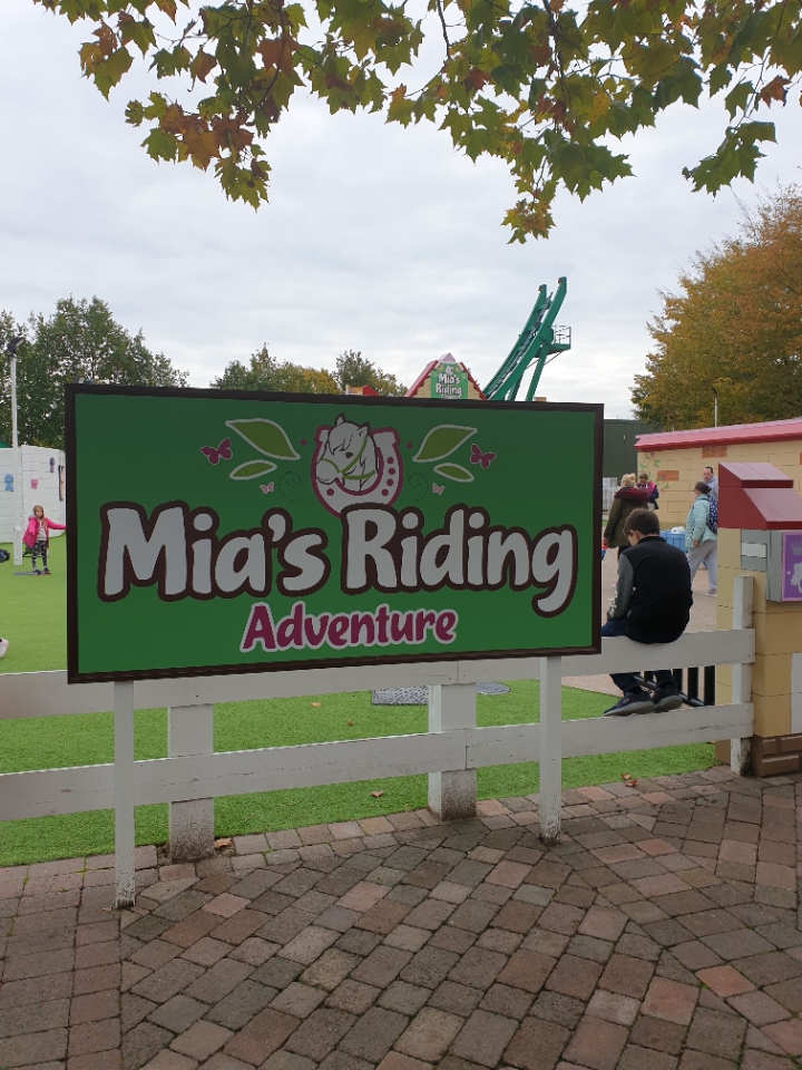 Mia's riding discount adventure legoland windsor