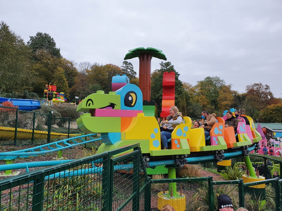 DUPLO Dino Coaster PlanIt Park