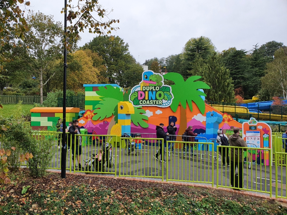 DUPLO Dino Coaster PlanIt Park